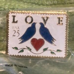 LOVE birds 25c usps postage stamp pin